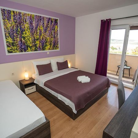 Bed & Breakfast Marta & Tona Kustići Exteriér fotografie