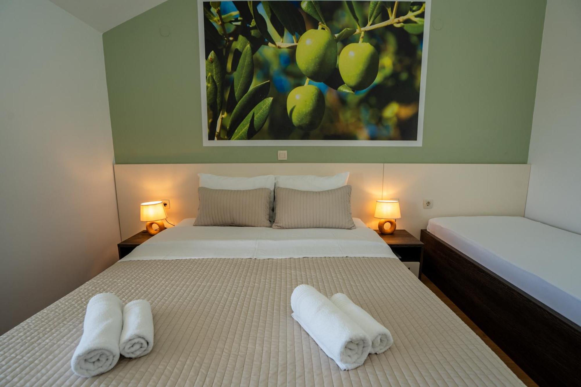 Bed & Breakfast Marta & Tona Kustići Exteriér fotografie